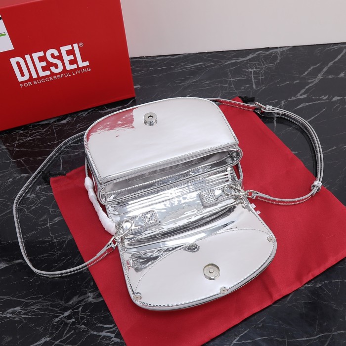 Diesel 1DR Shoulder Bag 521 LM09 20cm