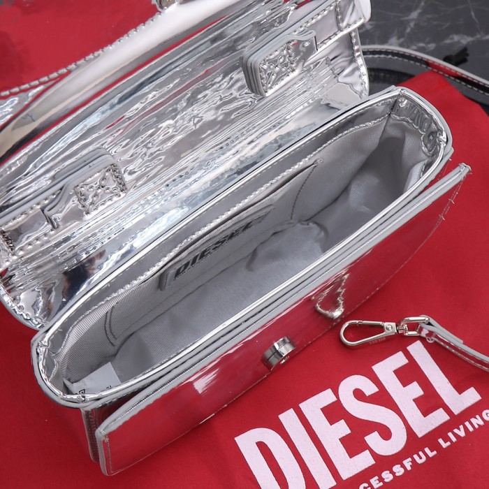 Diesel 1DR Shoulder Bag 521 LM09 20cm