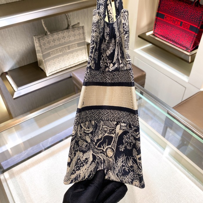 High quality Medium Dior Book Tote 1296 DLAM022 36cm