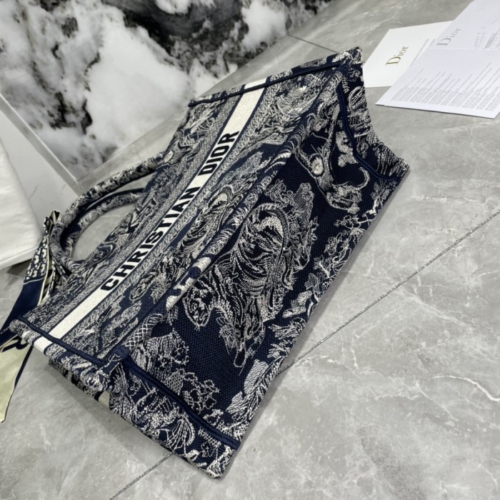 High quality Medium Dior Book Tote 0175 XB022 36cm