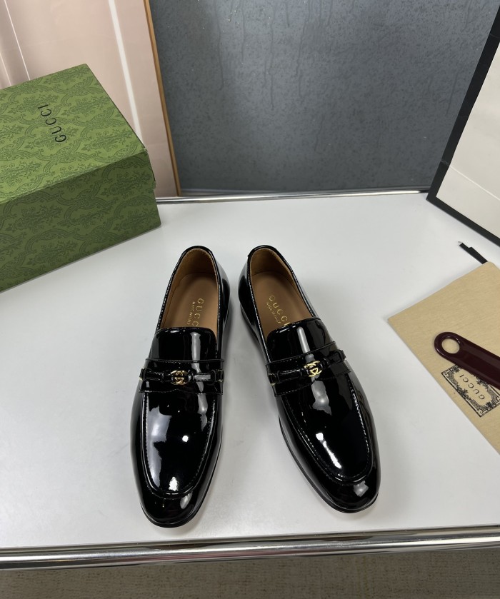 Gucci 025 Casual shoes XM053