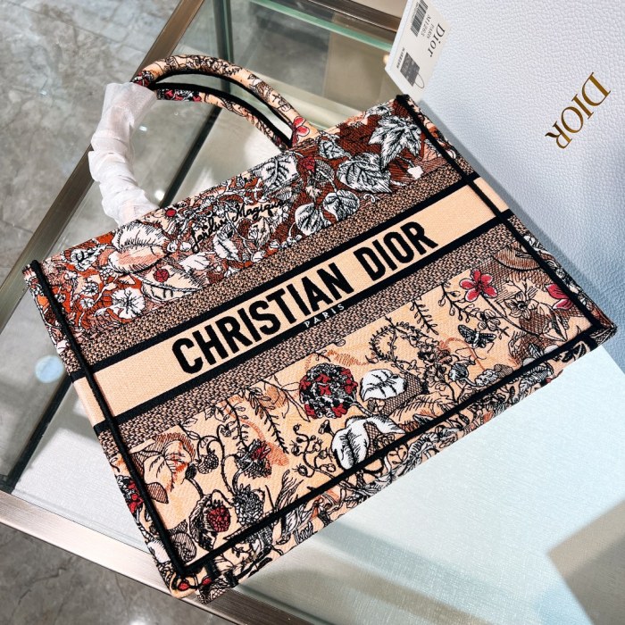High quality Medium Dior Book Tote 1296 DLAM022 36cm