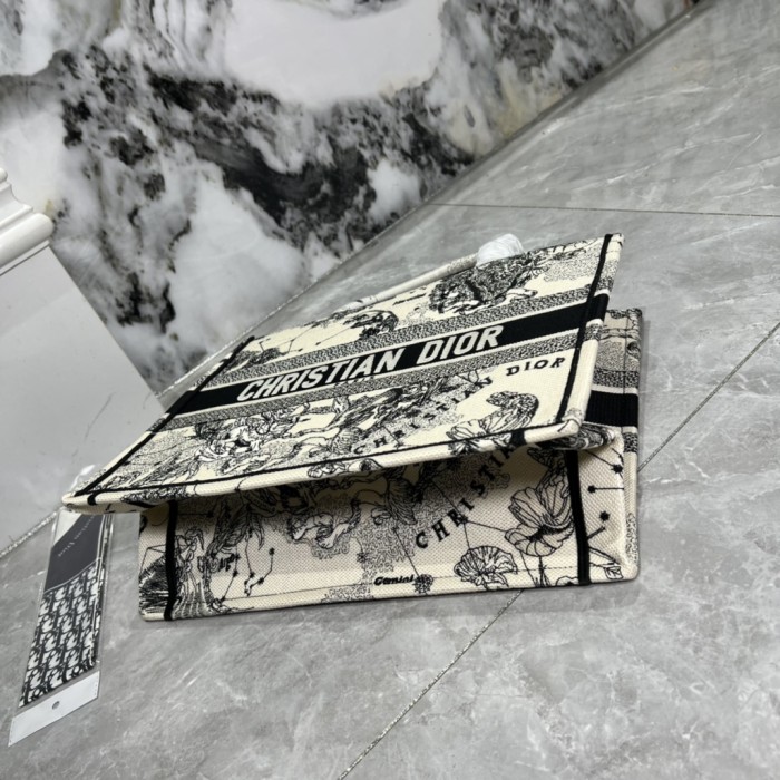 High quality Medium Dior Book Tote 0175 XB022 36cm