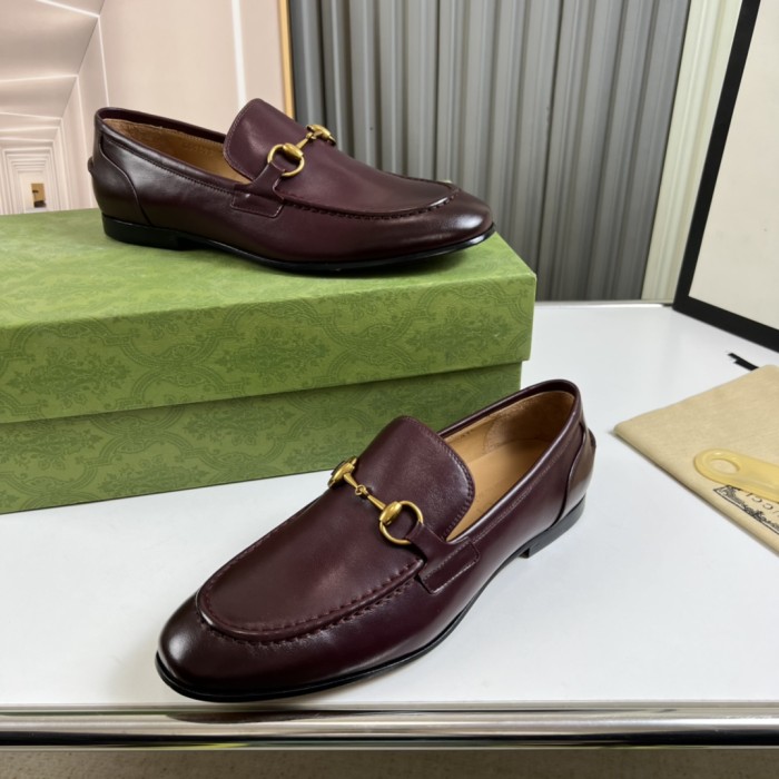 Gucci 023 Casual shoes XM053