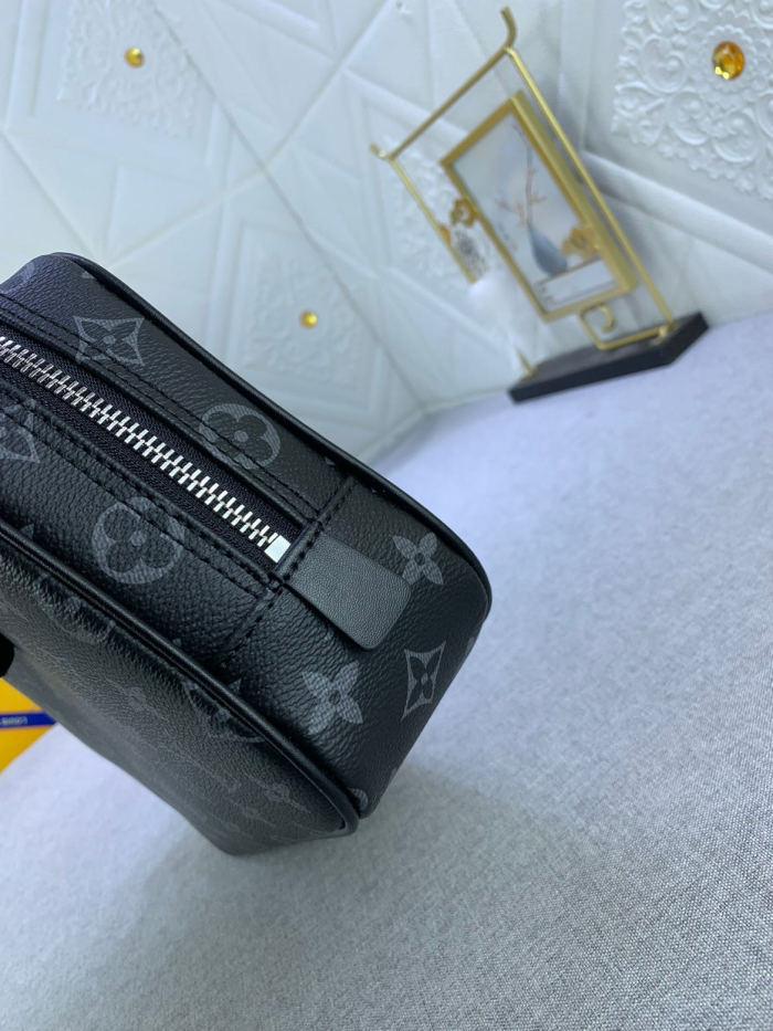Louis Vuitton Toiletry Pouch M43383 LM001 26cm