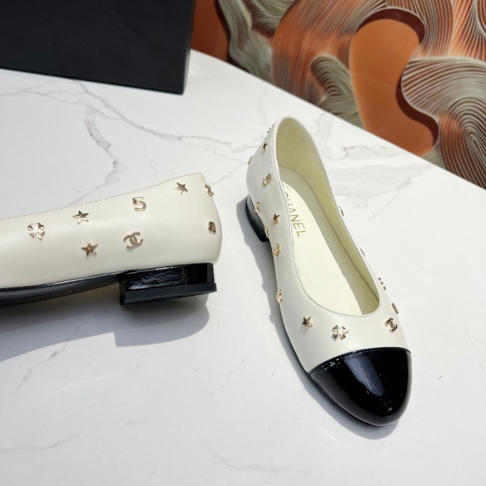 Chanel 023 Casual shoes XM053
