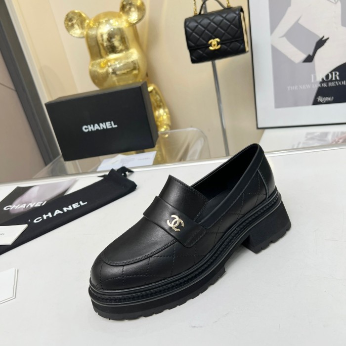 Chanel 024 Casual shoes XM033