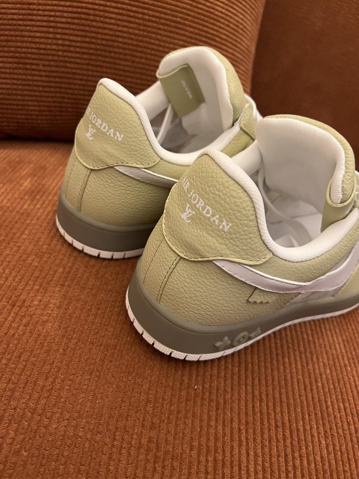 LV 028 Casual shoes XM073