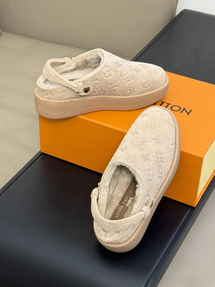 LV shoes 018 XM023