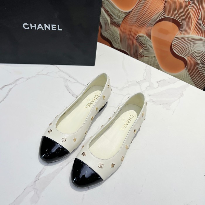 Chanel 023 Casual shoes XM053