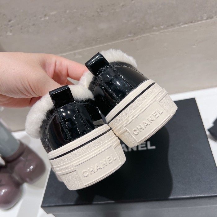 Chanel 020 Casual shoes XM062