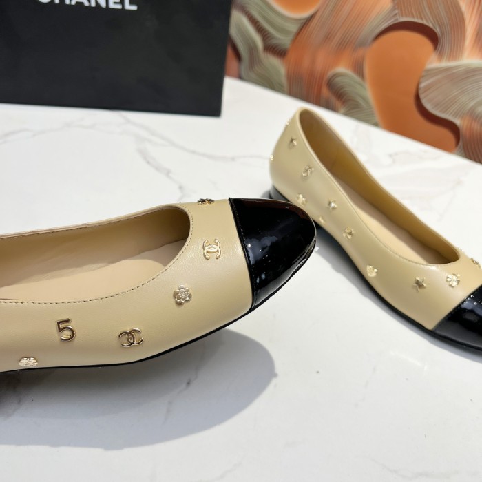 Chanel 023 Casual shoes XM053