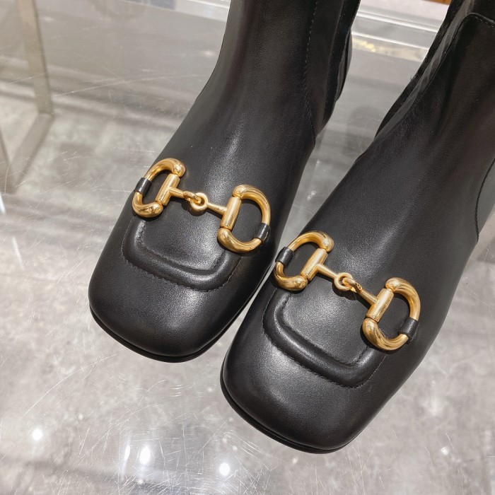 Gucci 019 boots XM082023