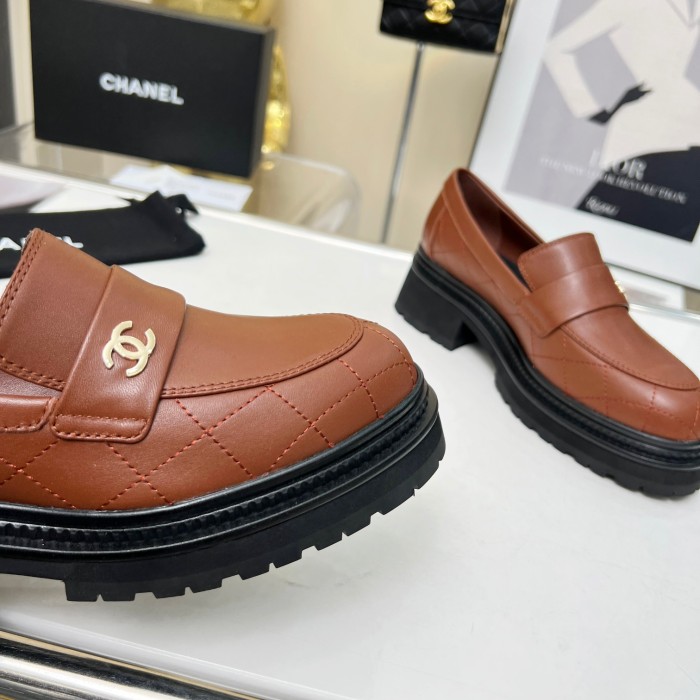 Chanel 024 Casual shoes XM033