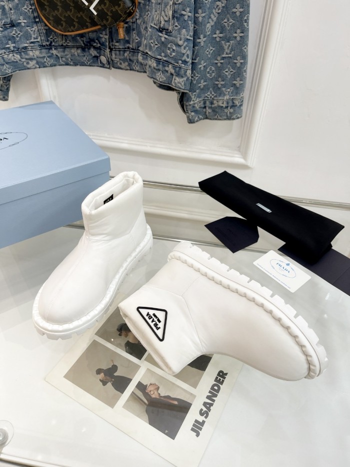 Prada 017 boots XM003