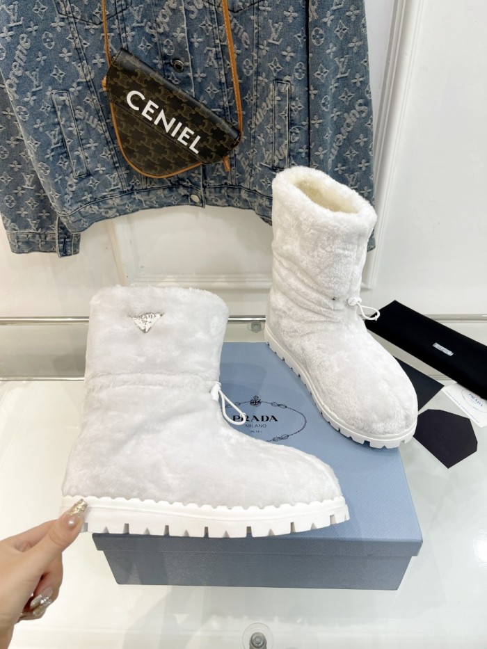 Prada 018 boots XM043