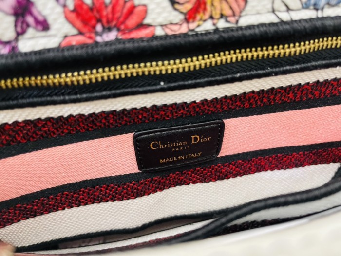 High quality Dior Medium Lady D-Lite Bag 9920 DD003 24cm