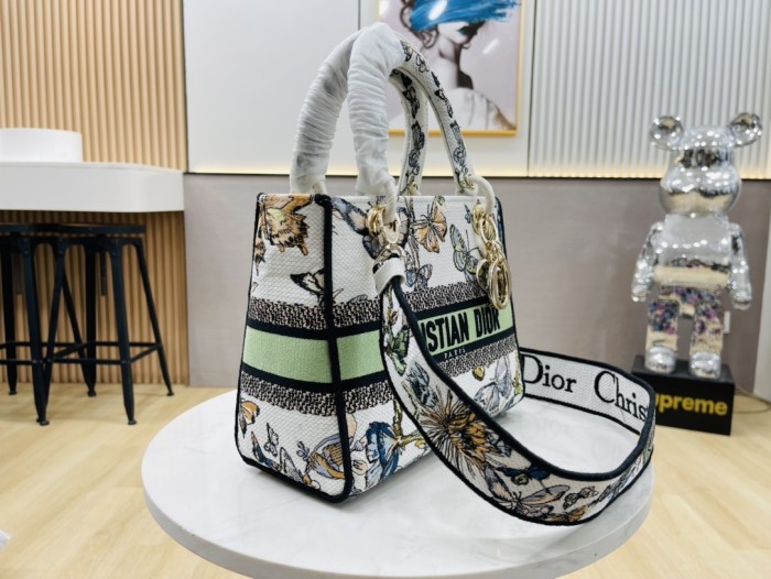 High quality Dior Medium Lady D-Lite Bag 9920 DD003 24cm