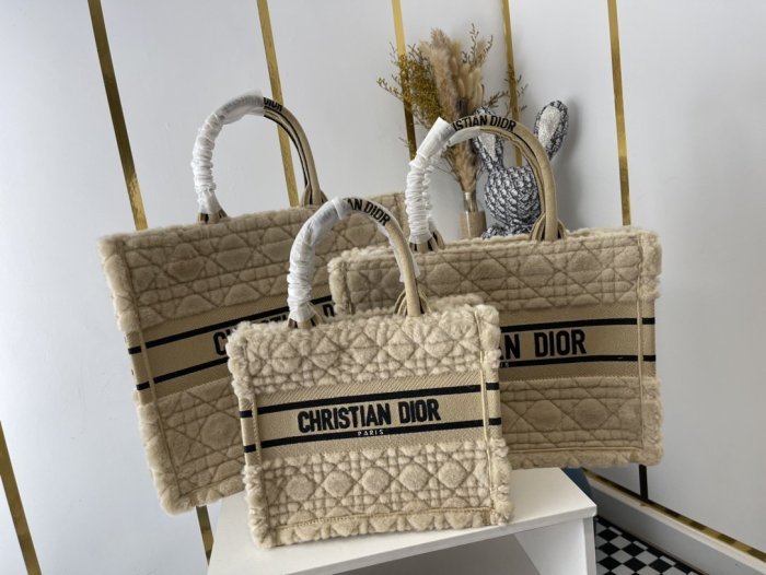 High quality Dior Book Tote 004 DD071032042 26.5-42cm