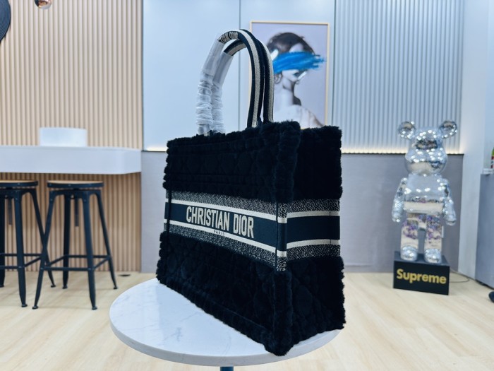 High quality Dior Book Tote 002 DD071032042 26.5-42cm