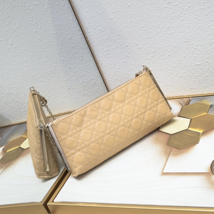 Dior Club Bag 7700 XB061 27cm