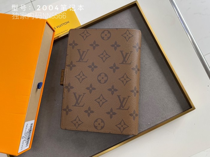 LV2004MQ06 14*18.5 CM