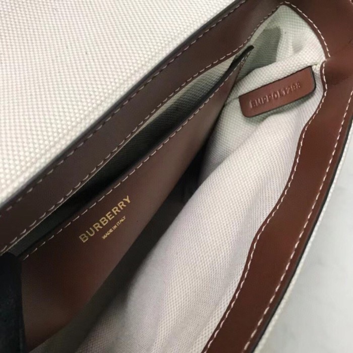 Burberry Note Bag 8350 WX012 25cm