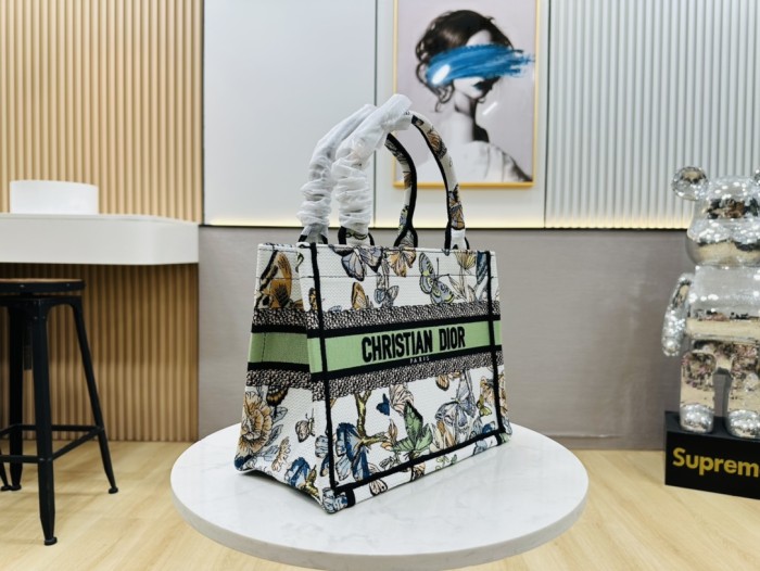 High quality Dior Book Tote 005 DD071032042 26.5-42cm