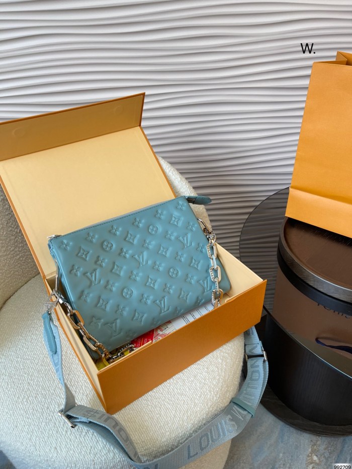 High quality LV Coussin PM M57793 DB081 27cm