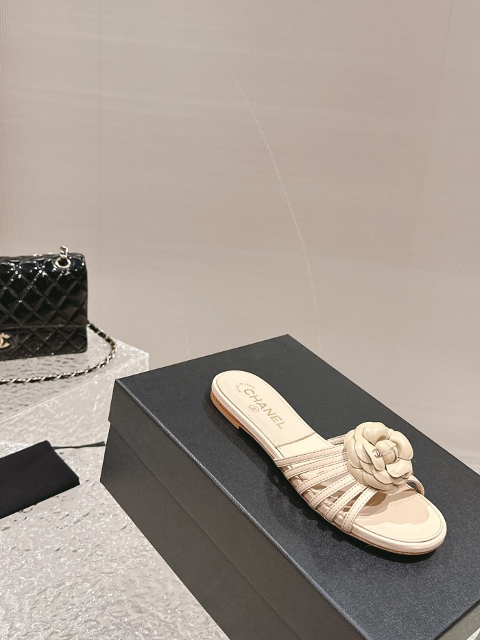 Chanel shoes 028 XM082