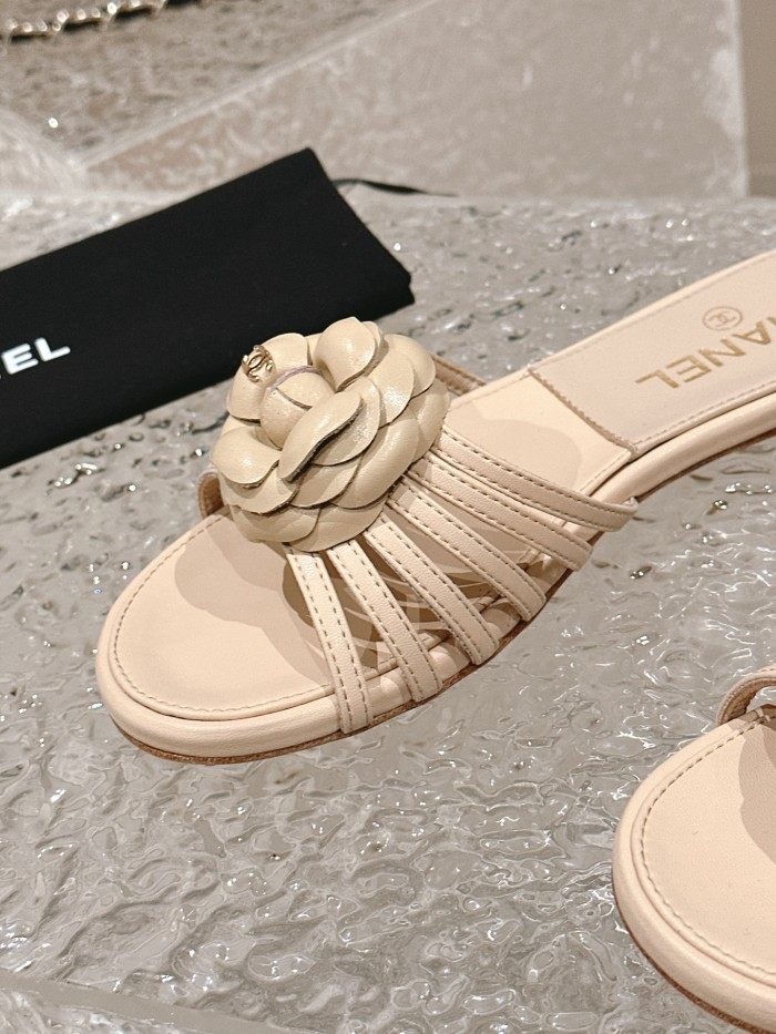 Chanel shoes 028 XM082
