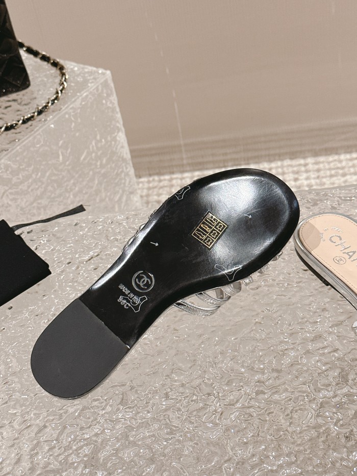 Chanel shoes 028 XM082