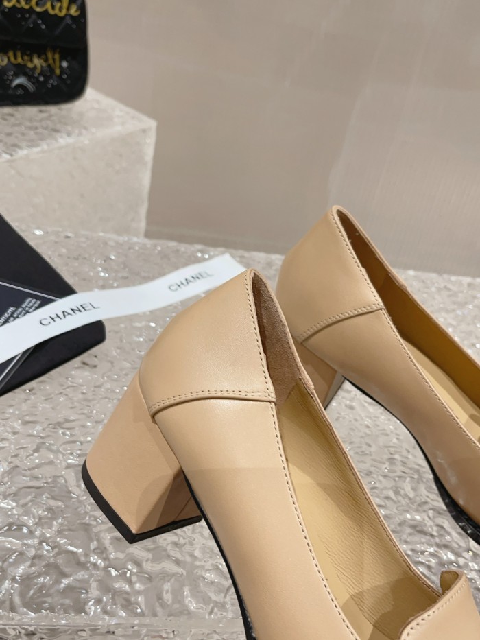 Chanel shoes 038 XM023