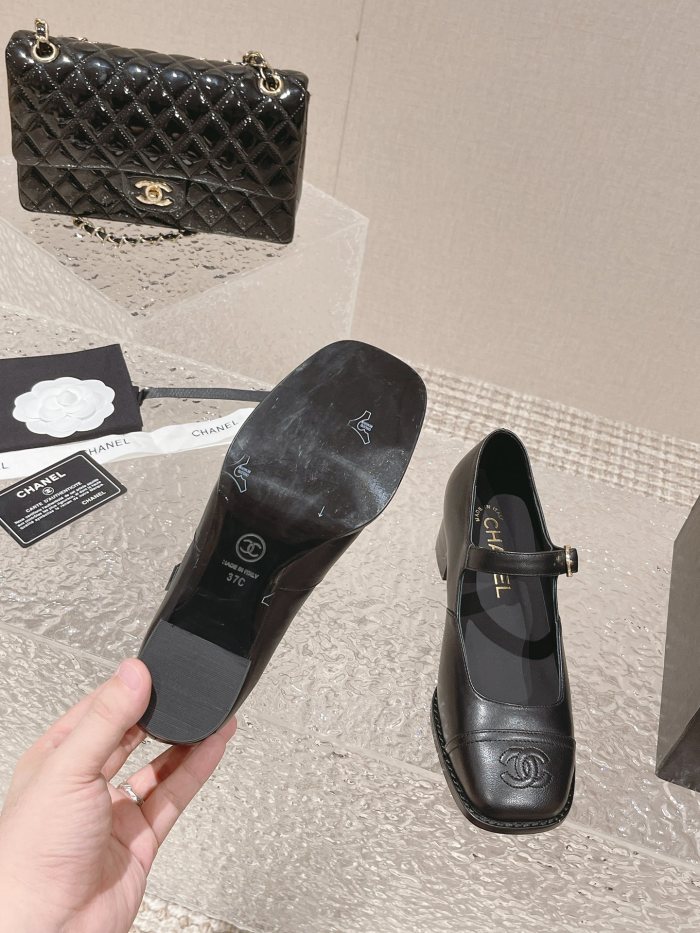 Chanel shoes 039 XM023