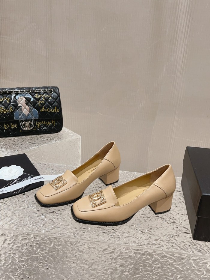 Chanel shoes 038 XM023