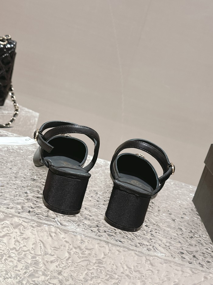 Chanel shoes 036 XM023