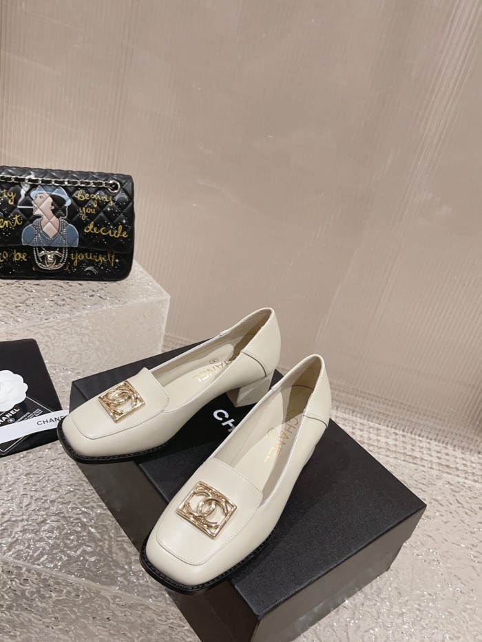Chanel shoes 038 XM023