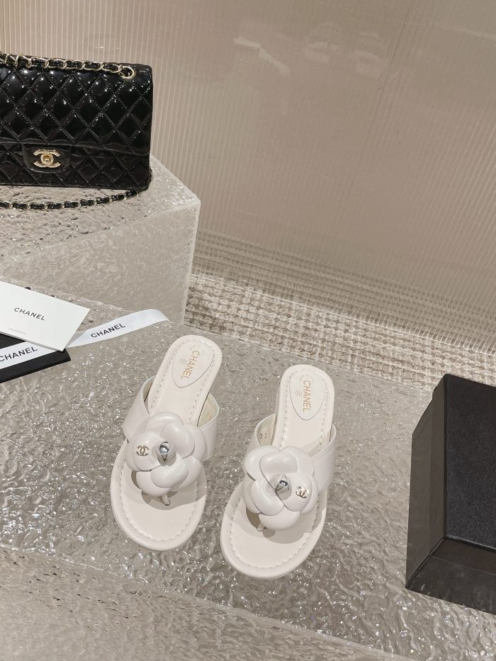 Chanel shoes 048 XM082