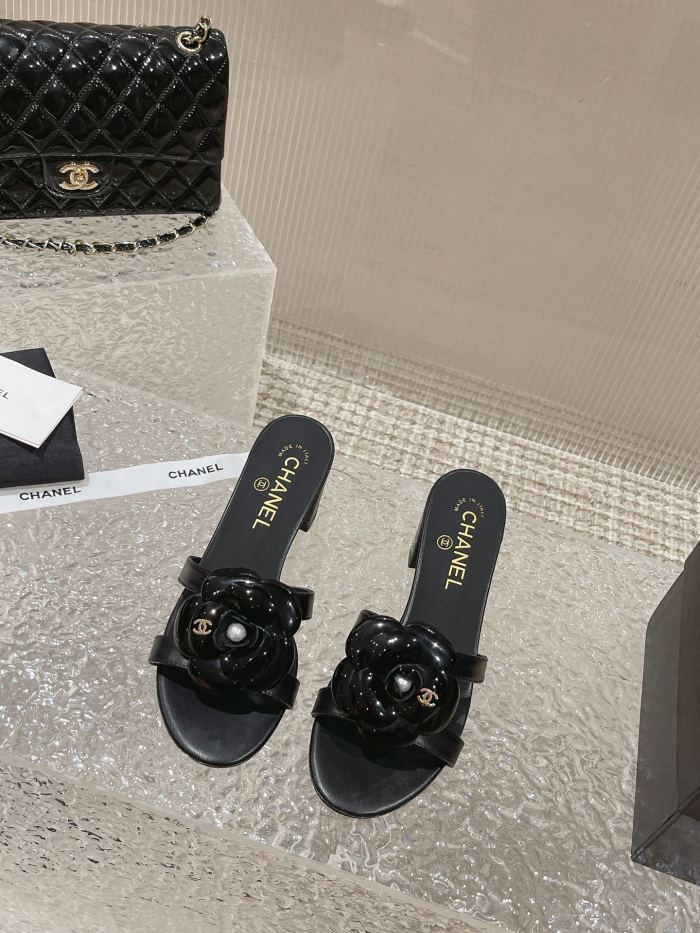 Chanel shoes 046 XM082