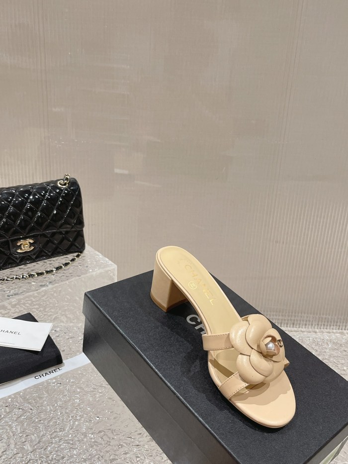 Chanel shoes 046 XM082