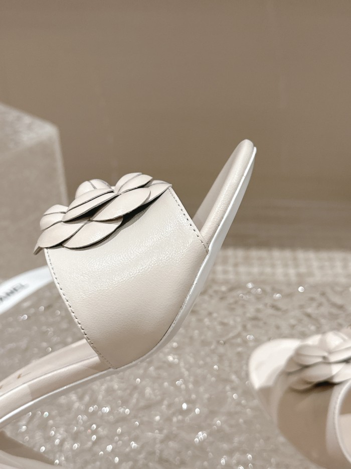 Chanel shoes 045 XM062