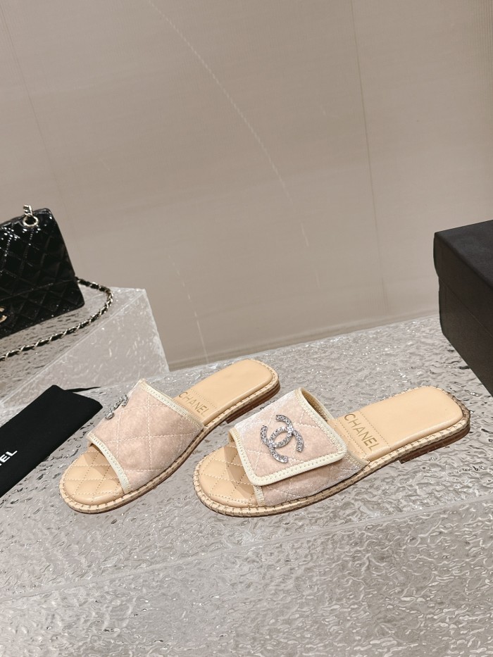 Chanel shoes 033 XM092