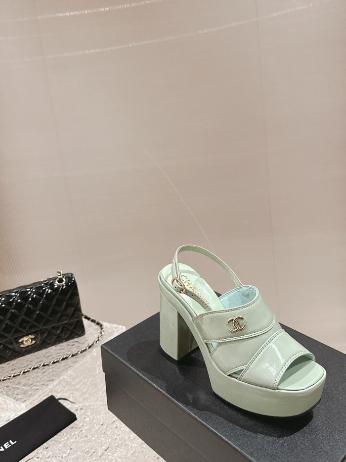 Chanel shoes 042 XM023