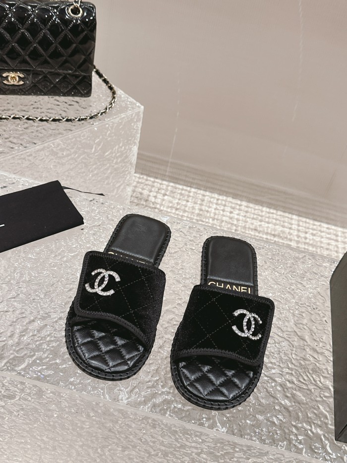Chanel shoes 033 XM092