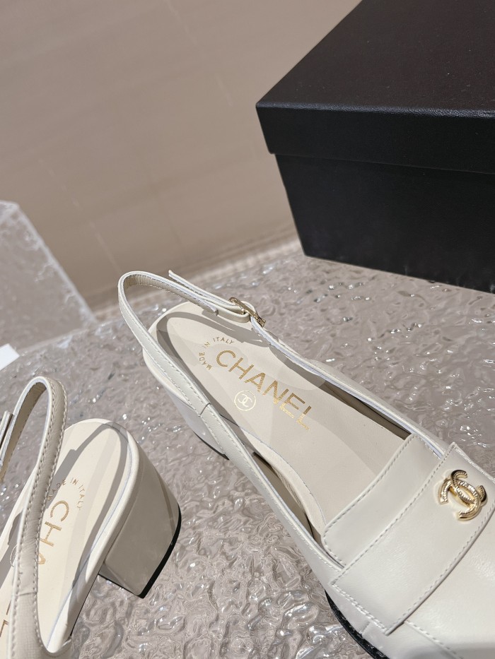 Chanel shoes 037 XM023
