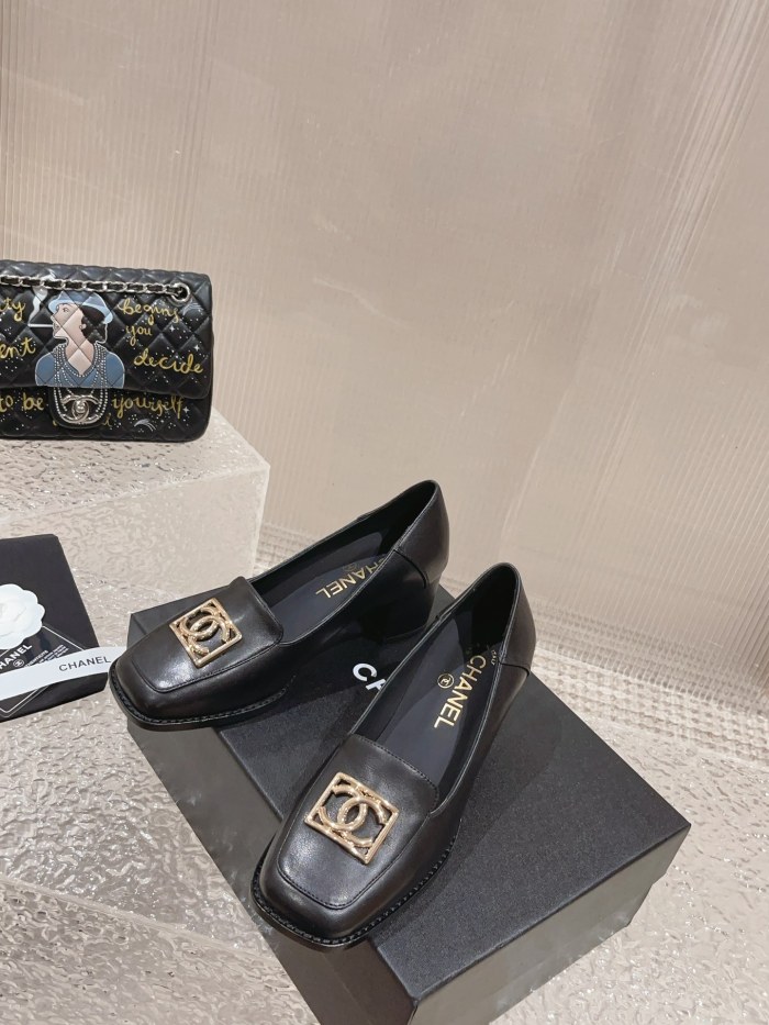 Chanel shoes 038 XM023