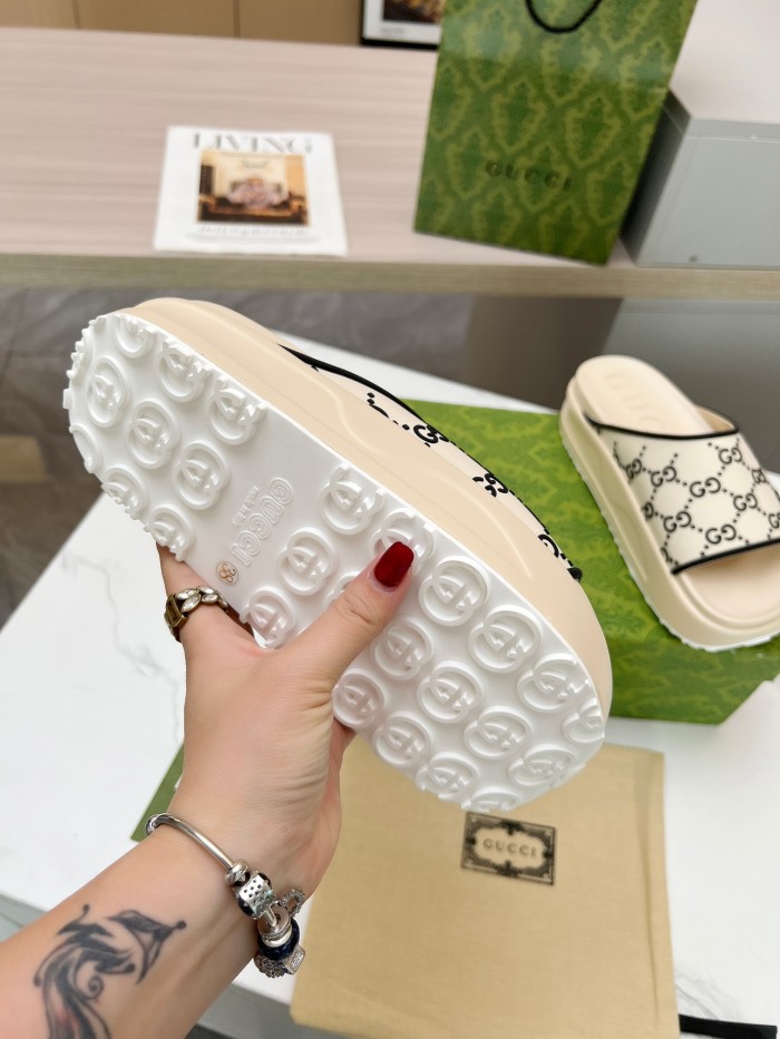 Gucci shoes 037 XM081