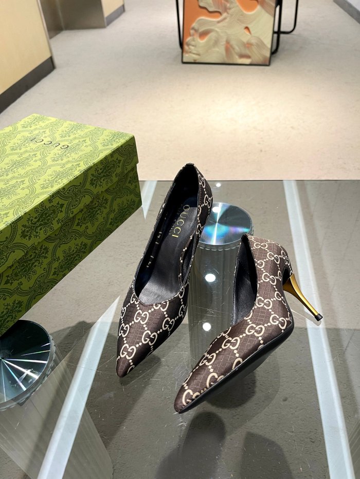 Gucci shoes 044 XM062