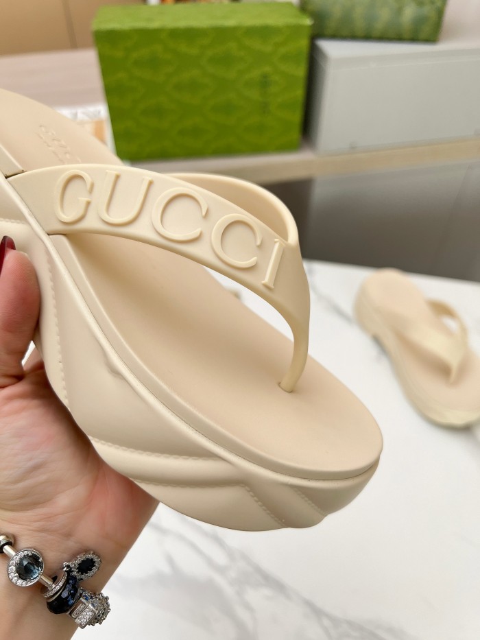 Gucci shoes 035 XM081