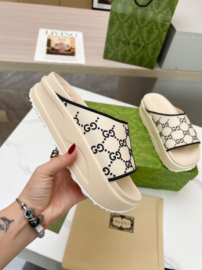 Gucci shoes 037 XM081